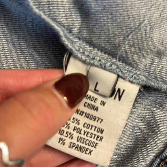 Hudson Jean Jacket - Picture 5 of 6